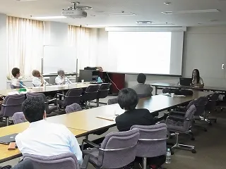 研究発表の様子