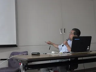 研究発表の様子