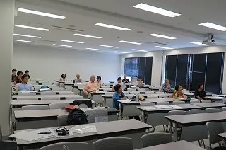 研究発表の様子