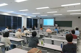 研究発表の様子