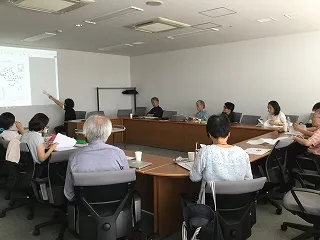 研究発表の様子